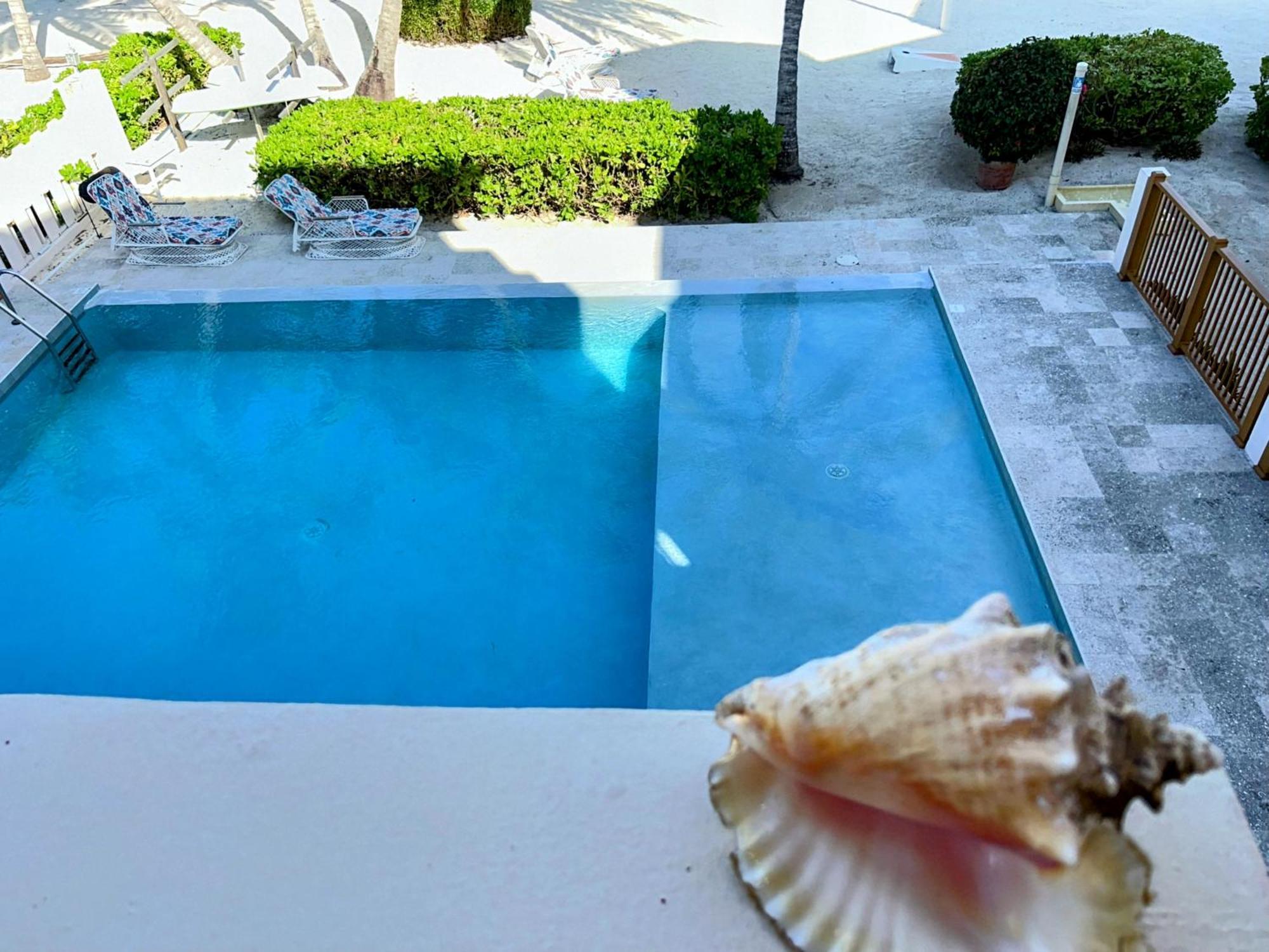 Miramar Villas Resort San Pedro  Exterior photo